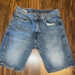 Levi’s Men’s size 31 Waist Jean shorts